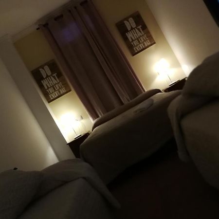 Casa Rural El Sombrero เอลโรซิโอ ภายนอก รูปภาพ