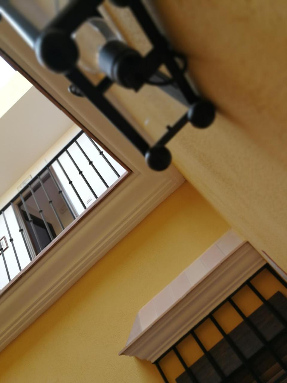 Casa Rural El Sombrero เอลโรซิโอ ภายนอก รูปภาพ