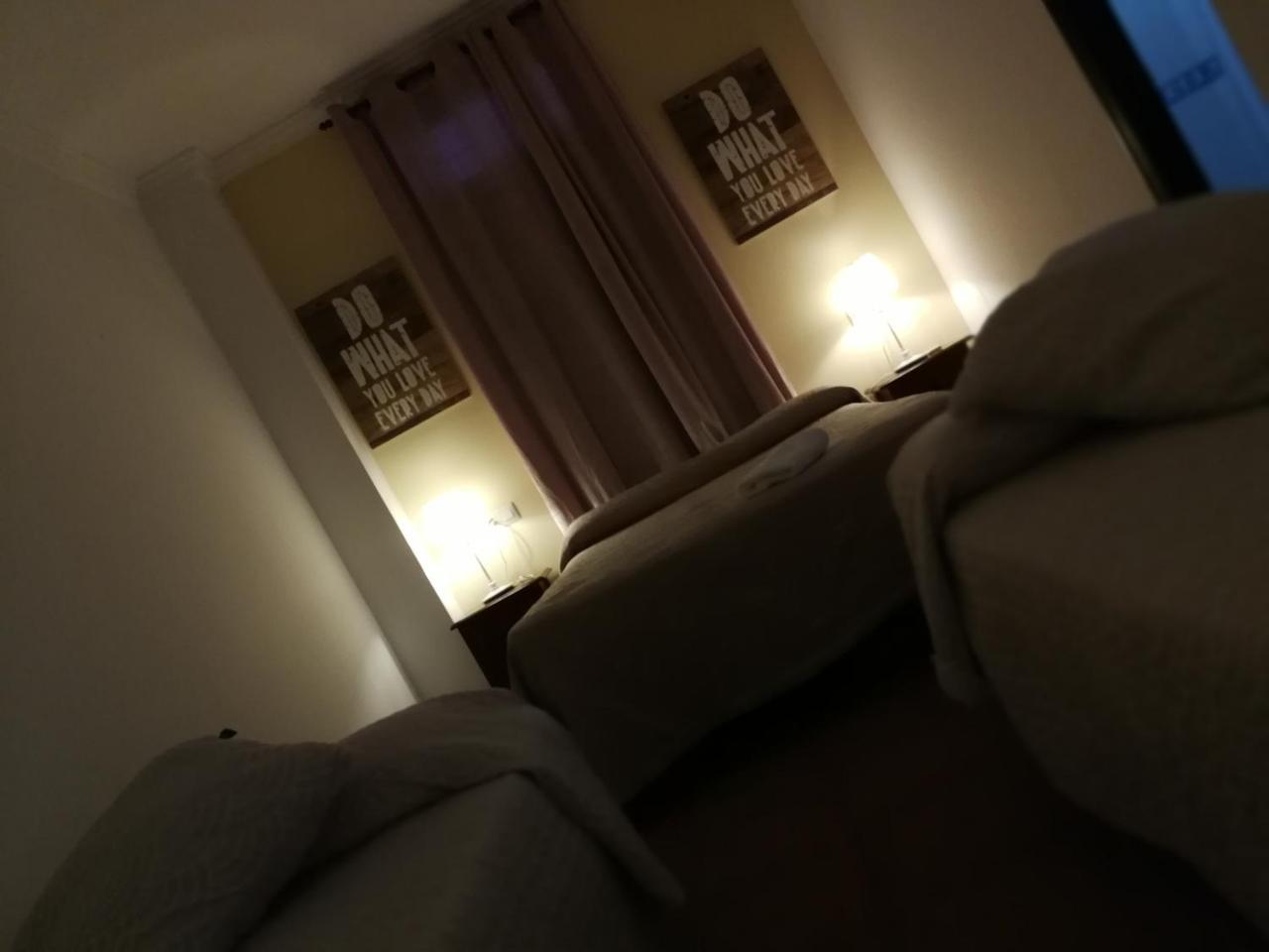 Casa Rural El Sombrero เอลโรซิโอ ภายนอก รูปภาพ